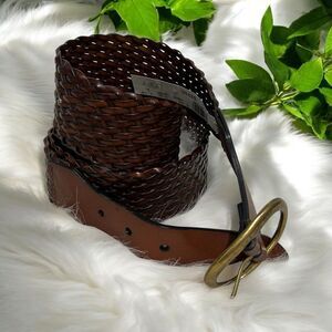 NWT Loft Basketweave Brown Leather‎ Belt with Brass Buckle -- L